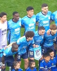 NG28-足球报：英博伤情严重，五六名球员已到了难以坚持比赛的程度
